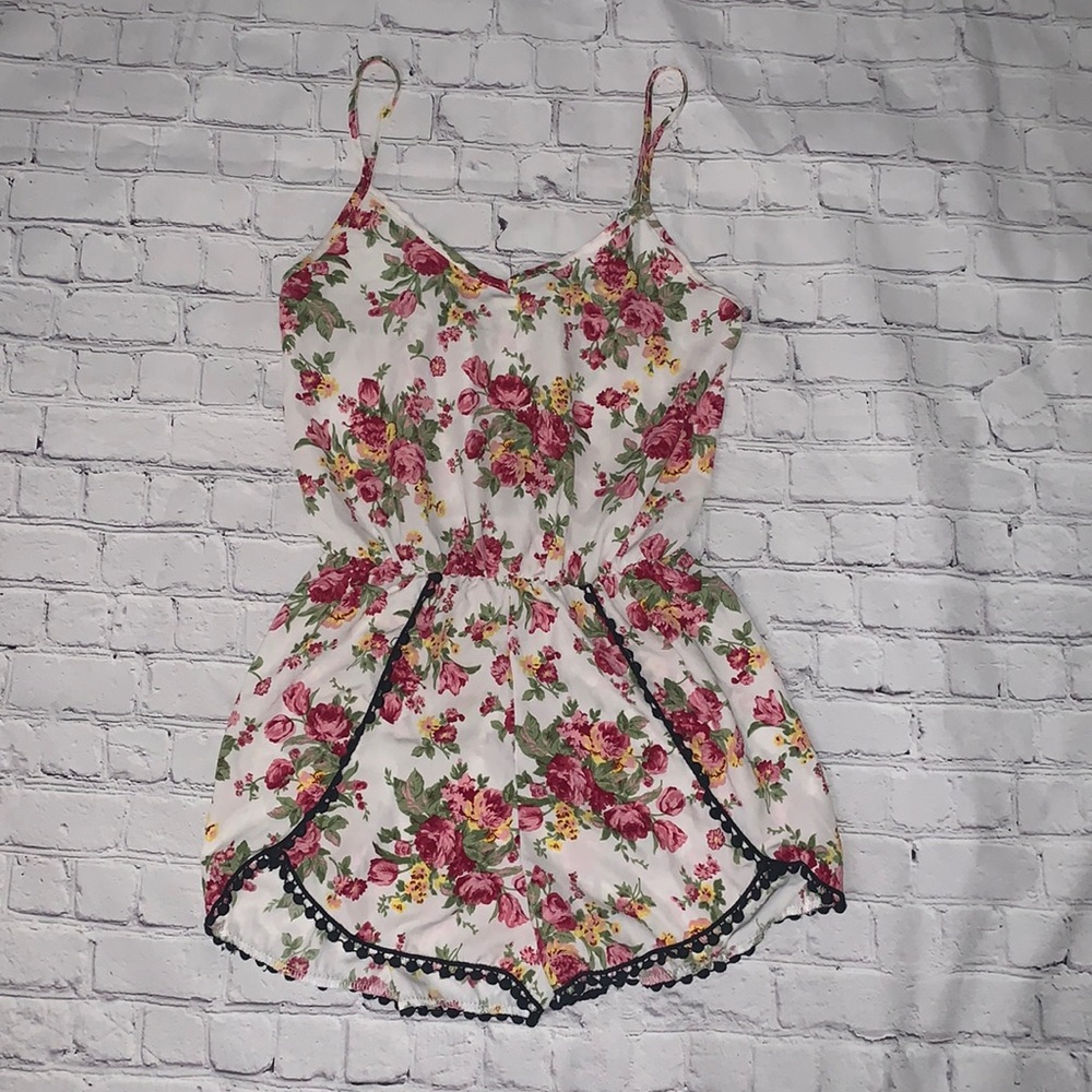 FLORAL ROMPER